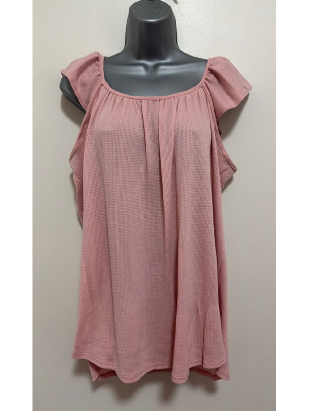 NWOT Heimish Ruffled Sleeve Top Waffle knit in pink size 1X